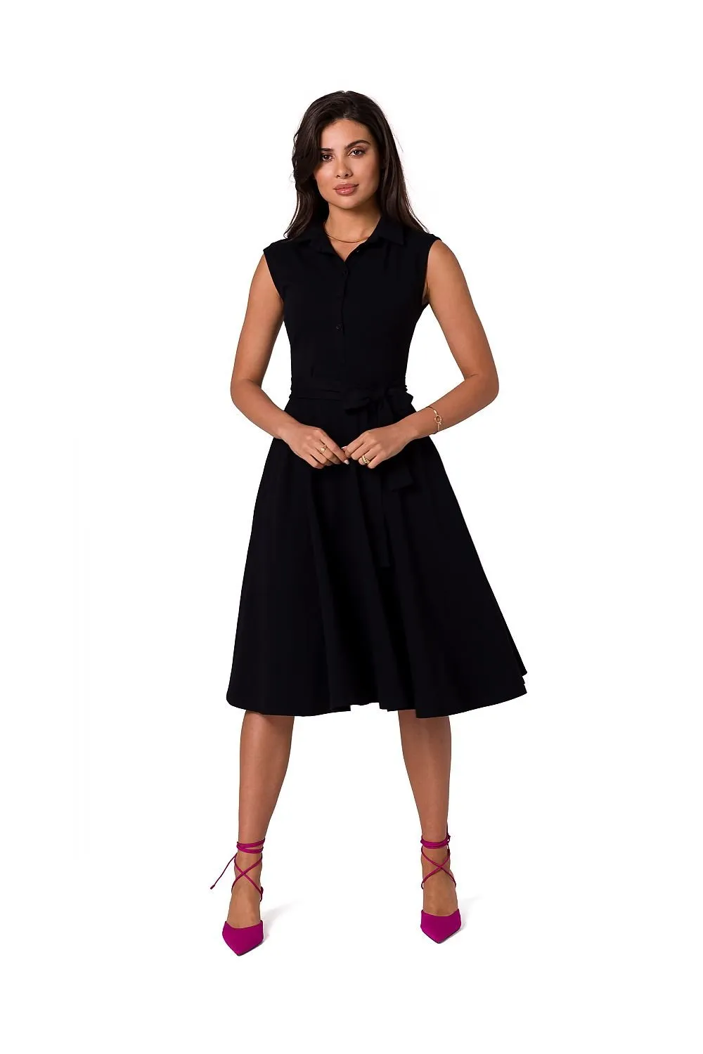 Chic Sleeveless Collared Day Dress