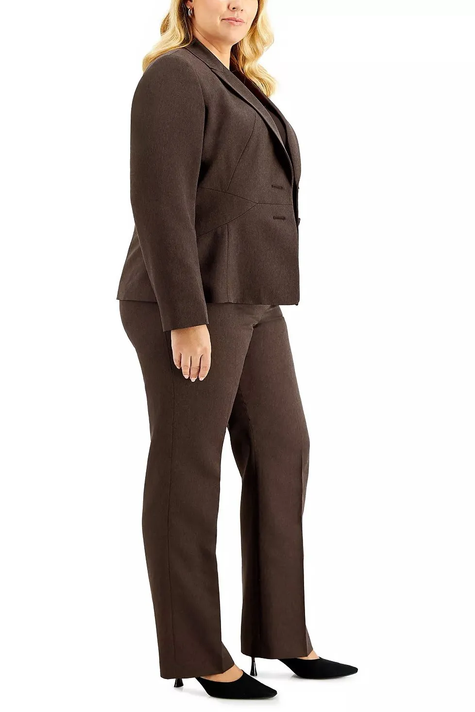 Le Suit Notched Collar two Button Closure Shoulder Pads with Mid Rise Straight Leg Zipper with Hook and Bar Closure Pant