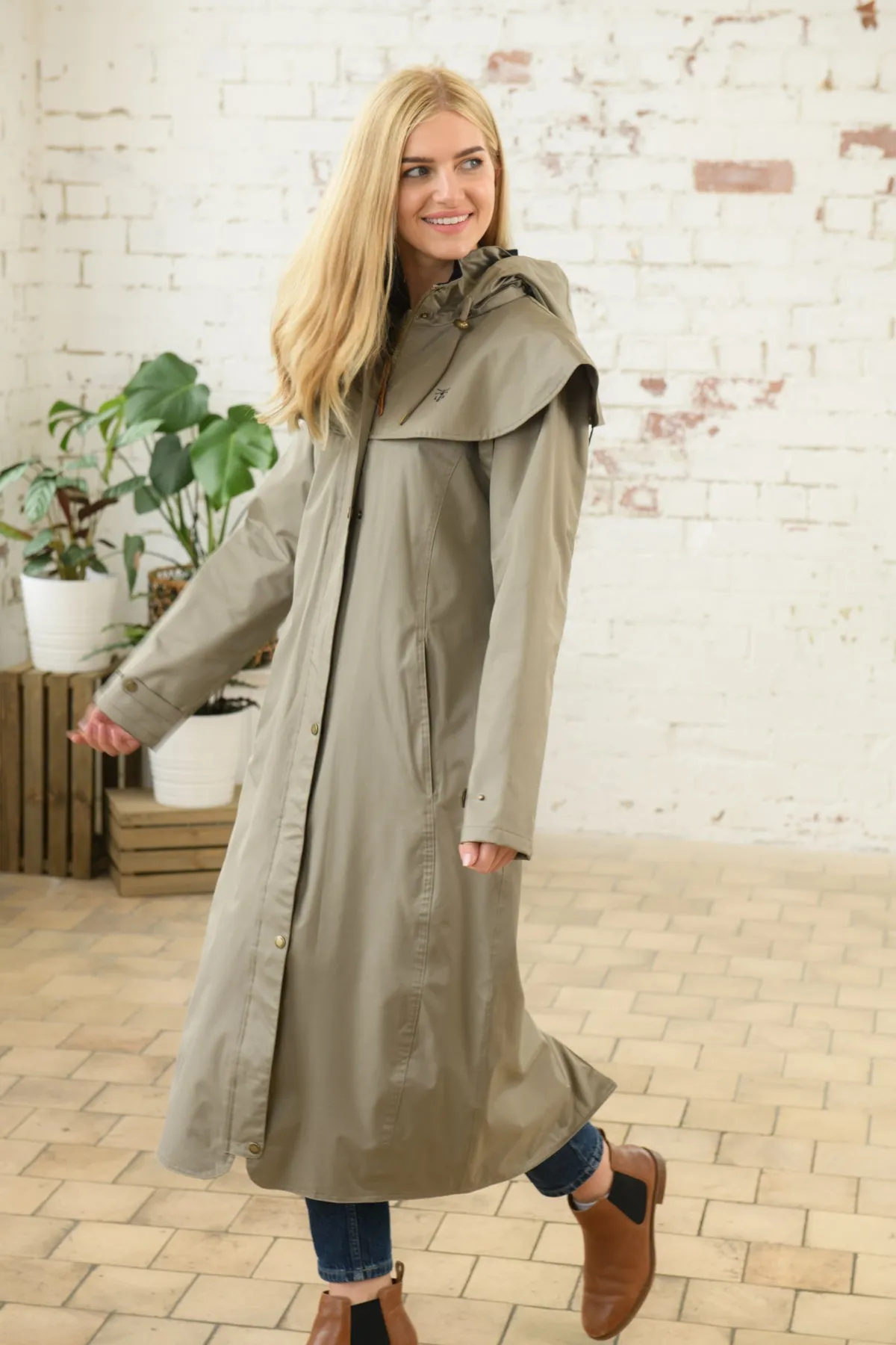 Outback Full Length Waterproof Raincoat - Fawn