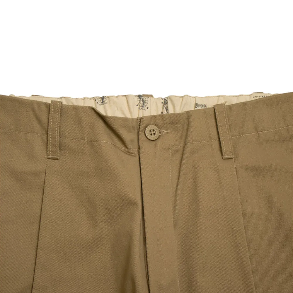 UNIVERSAL OVERALL TUCK TAPERED PANTS