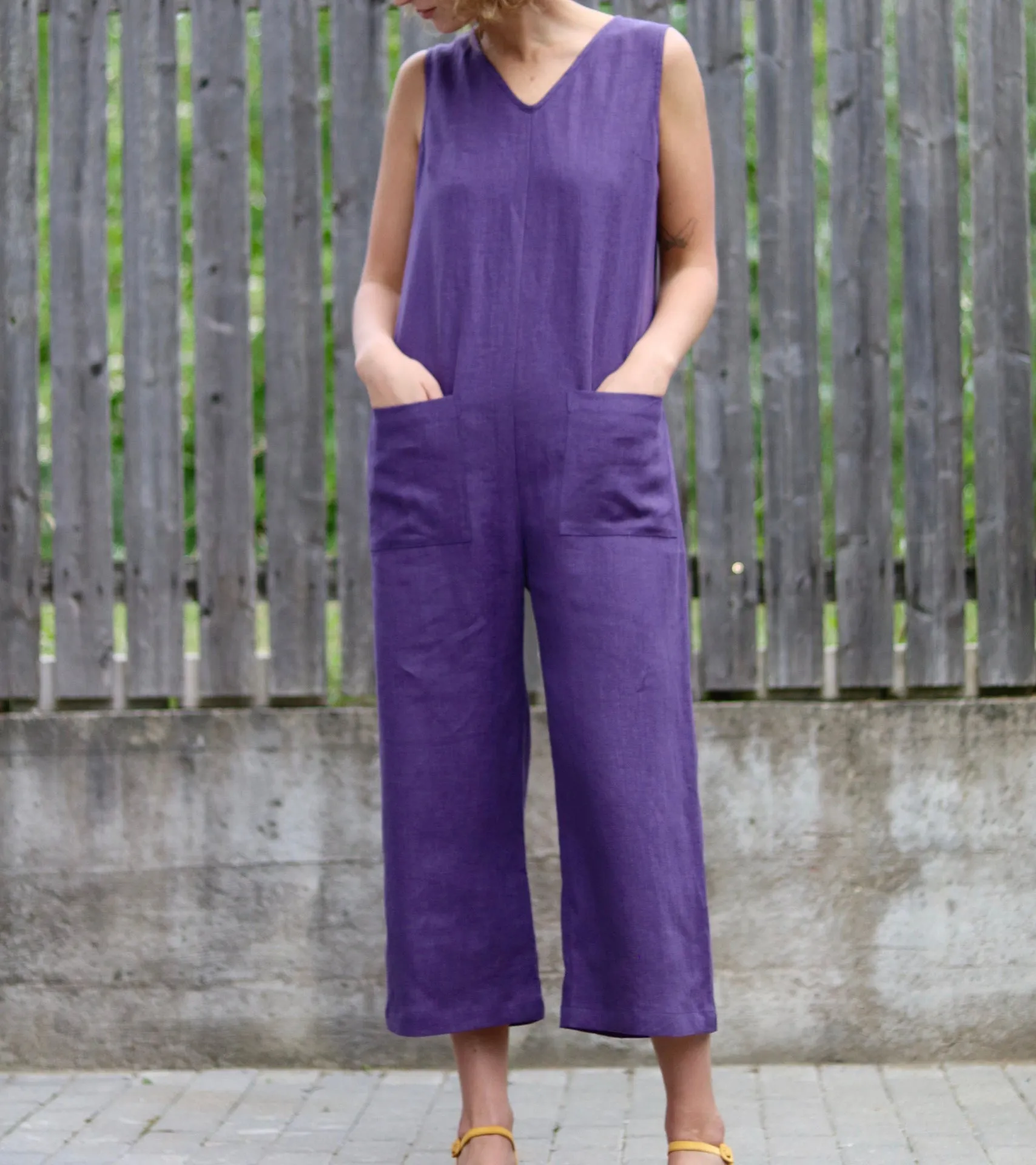 Women's casual pocket sleeveless straight jumpsuit